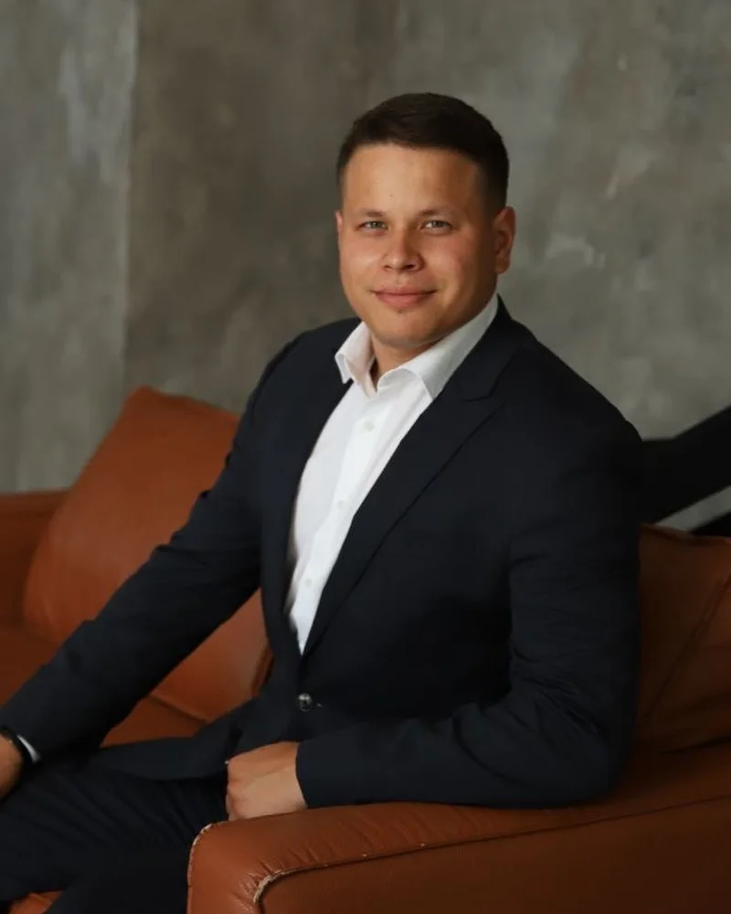 Леонид Аникин